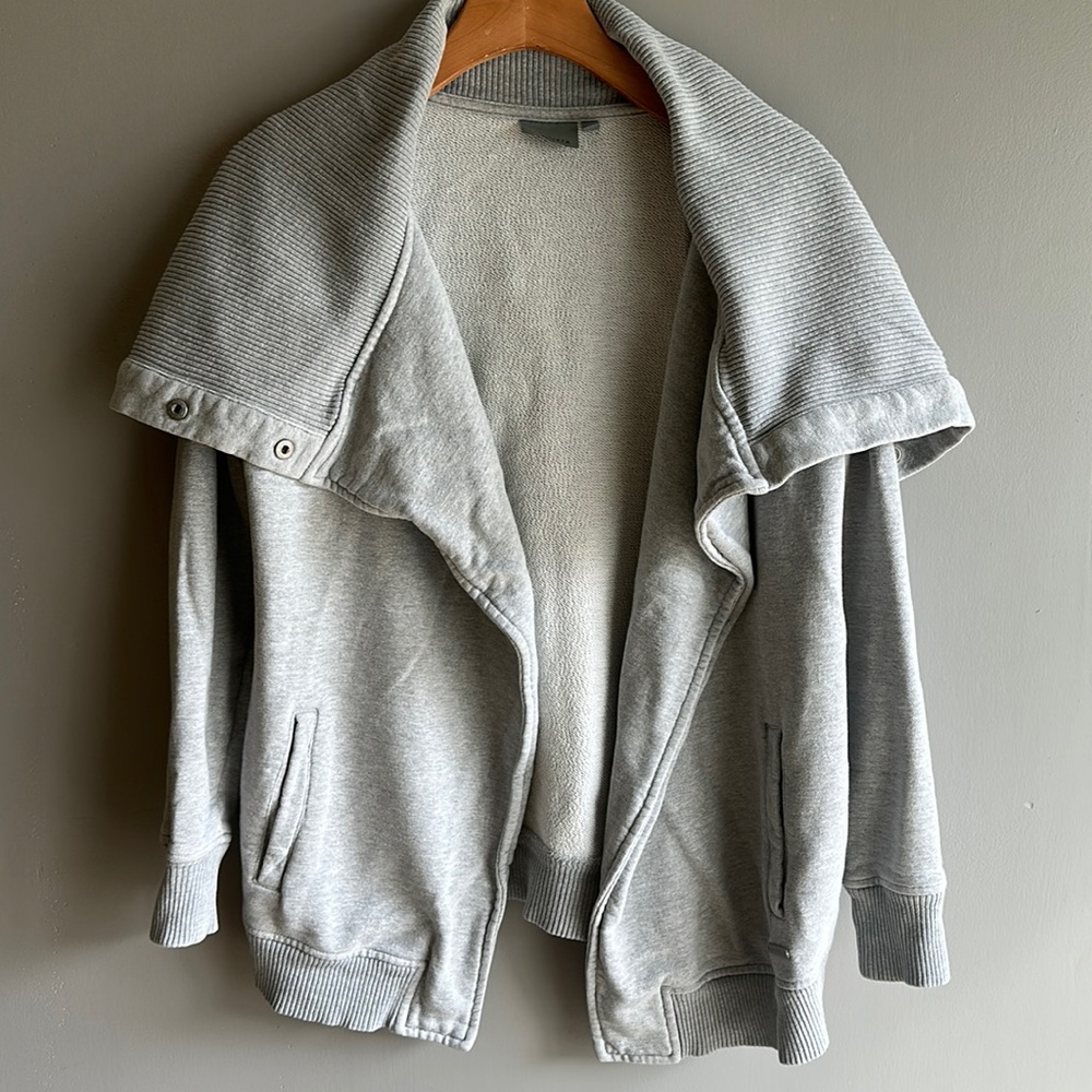 Athleta Wrappers Delight Jacket XS great used condition - Picture 3 of 10